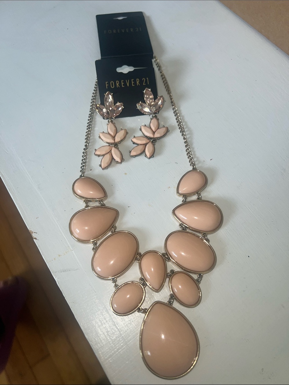 Forever 21 Blush Peach Bib Necklace with Matching Drop Earrings